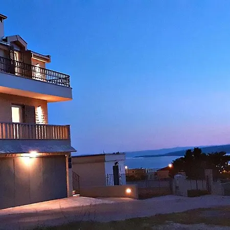 Apartment In Baska Voda